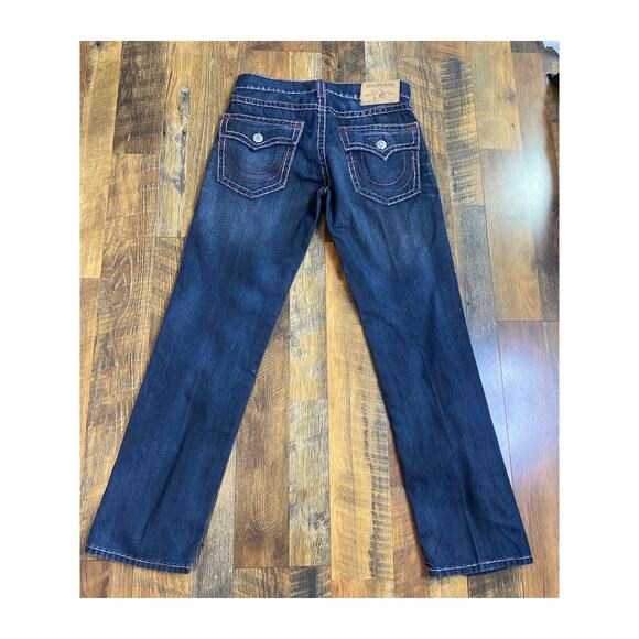 True Religion Straight Fit Big T Jeans Dark Wash Flap Pocket Big